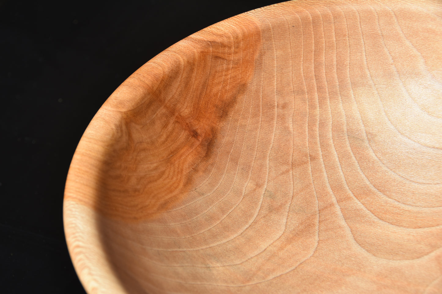 The Meadow Drift: 10-Inch Locally Sourced Sycamore Bowl