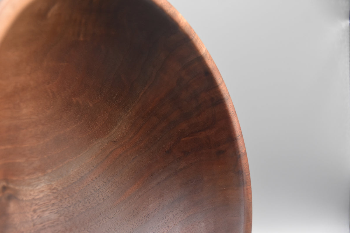 Figured Quartersawn Walnut Bowl with Sapwood Detail – 10" x 3.5"