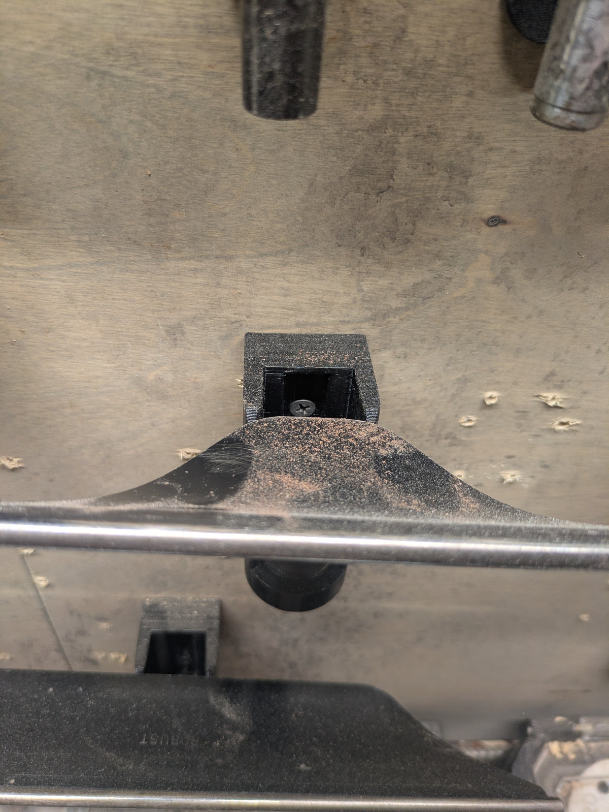 Tilt and Out: Wall mounted holder for long post tool rests five pack